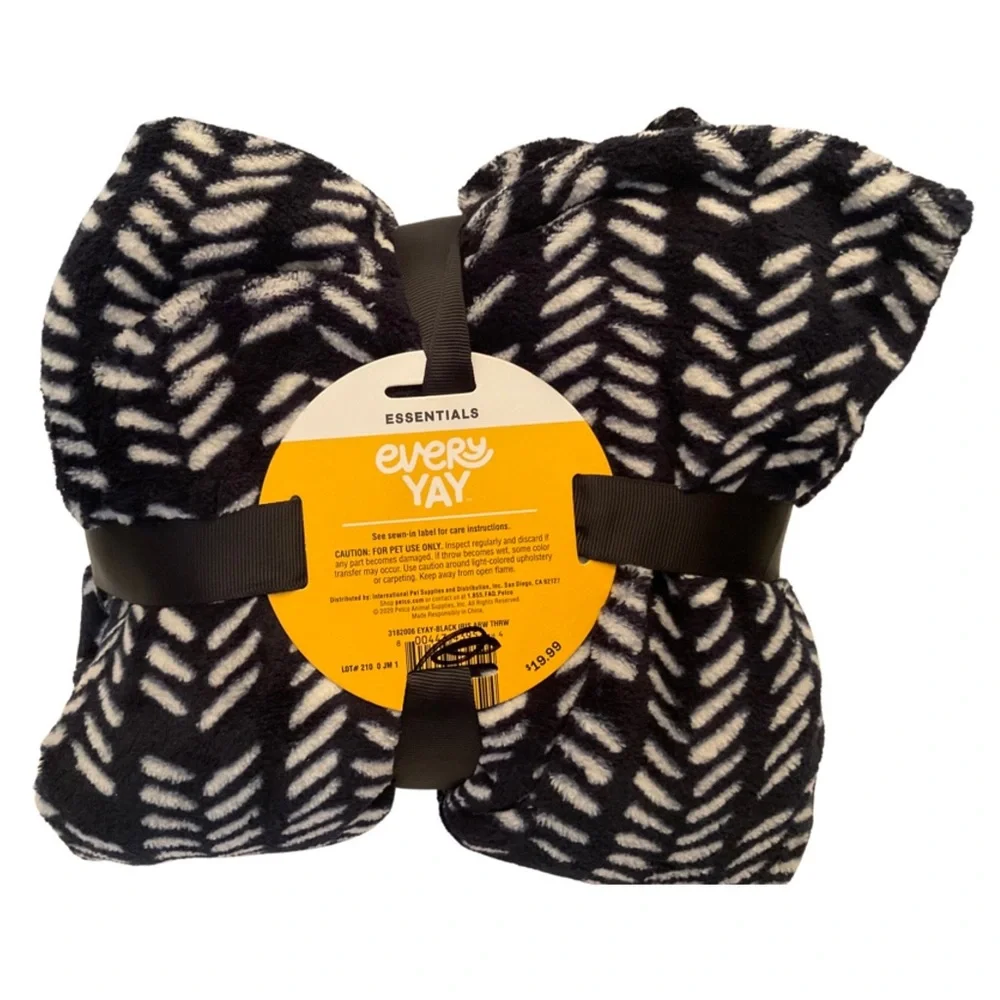 Let’s Snuggle Pet Throw Blanket by Every Yay 40” x 50” Brand New